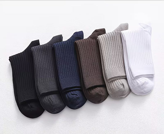 5 Pairs Men'S Solid Color Mid Crew Socks, Moisture Wicking Breathable Socks, All Season